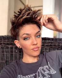 Heather Symmes On Instagram 100 Vegan Clay Pomade Cruelty Free Medium Hold Medium Shine New Ego Classy Clay P Hairdo Short Hair Styles Hair Styles