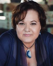 Rae Adams's Instagram, Twitter & Facebook