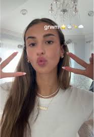 manda (@amandavirzi)’s videos with brooklyn baby lana del rey