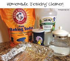 Diy Homemade Jewelry Cleaner No Scrubbing Pretty Gossip Homemade Jewelry Cleaner Jewelry Cleaner Diy Jewelry Cleaner