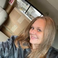 Natalie Eldridge's Instagram, Twitter & Facebook