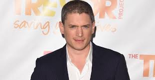 Miller was born in chipping norton, oxfordshire, england, to american parents. Meet Wentworth Miller S Parents Joy Marie Wentworth Earl Miller Ii