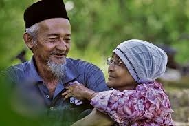 Bantuan kewangan untuk warga emas. Bantuan Warga Emas 2021 Borang Bantuan Orang Tua Rm350