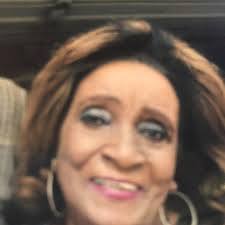 Only got home last night and already miss these views!! And the cold  weather back here sucks I was half tempted when we landed to say let's go  back 🤣 But back