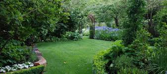 Design complete landscapes including yards, gardens, swimming pools, ponds, decks, fences, patios, and much more. 6 Steps To Working Seamlessly With A Landscape Professional