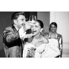 I Love You Deepika Padukone Showers Good Wishes On Ranveer Singh As He Turns A Year Older Hungryboo In 2020 Deepika Padukone Ranveer Singh Deepika Ranveer