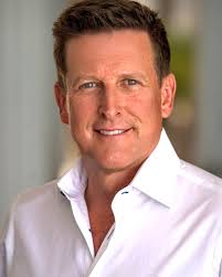 Shot this beautiful headshot for Jaime Rupert🙌🏻a brave friend who  literally devotes her life to spreading awareness and collaborating with  partners to support endangered rhinos in Africa🦏