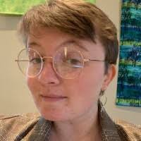 Robyn Perry's Instagram, Twitter & Facebook