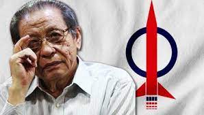 Syukur dapat cakap kebesaran allah pada lim kit siang. Lim Kit Siang Complete Biography With Photos Videos