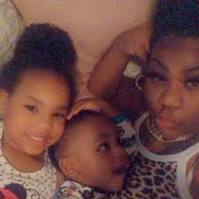 Green lip mussels hit different #queenofmukbangs #seafoodlovers #mukbang  #kingcrab #seafood #bloveslife