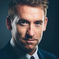 Kris Boyne's Instagram, Twitter & Facebook