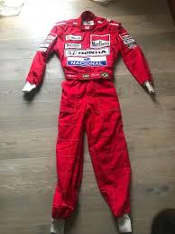 We have the photo when niki lauda signed the suit, just ask. 1991 Ayrton Senna Suzuka Japan Gp Replica Race Suit Formula 1 Memorabilia