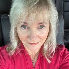 Kamber Pitman's Instagram, Twitter & Facebook