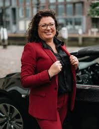 Daniëlle Davelaar VP