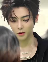 A stary eyes🤩 adorable nose👃killer smile☺️🤗🤭 perfect precious face i  love❤️ A brilliant all over dearest xiao zhan😘 thank you for all the  memories you shared😘 you makes me happy and all