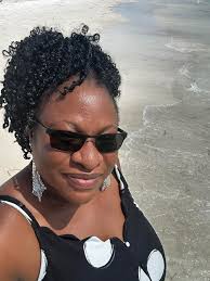 I am filled with gratitude this morning. God's blessings have brought me  joy. Happy birthday to me. I am thankful for God's presence in my life.  Lord, I give thanks. I praise