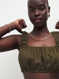 What to Wear in Capri, According to an Editor