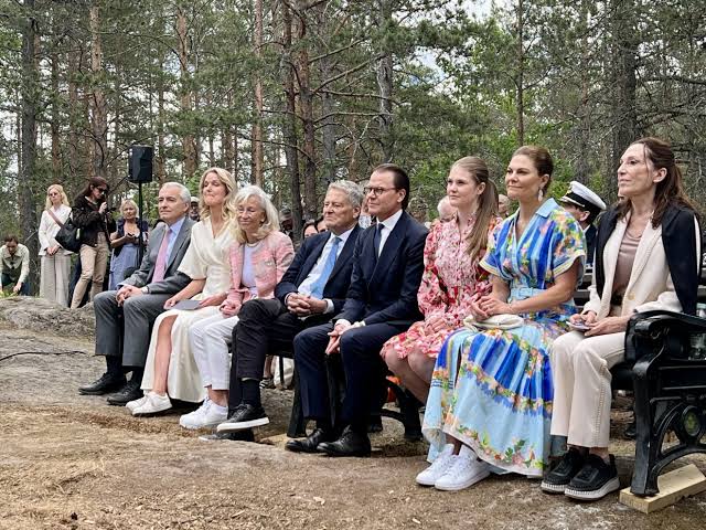 Här dyker kungabarnens hemliga kusin upp – på Estelles dag | Svensk  Damtidning