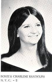 Donna Lippi's Instagram, Twitter & Facebook