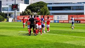 Cd cova piedade vilafranquense vs. Benfica B E Fc Porto B Empatam Classico Da Ii Liga No Seixal Jornal Do Luxemburgo