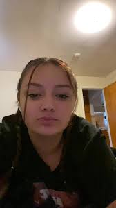 Veronica Benedict (@bundlesbabii)