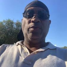 Las Vegas I'm looking for pretty single friends 💕 We can do game nights,  spa days, & all the cute stuff.