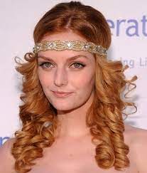 These hairstyles, similar to almost all hairstyles for this particular wild ringlet medium hairstyle trend, the hair is parted in middle with curled bangs flowing down throughout the length of the hair. Pin On Hair For Prom