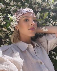 I call this look thirty and thriving ✨