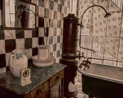 Nostalgie im badezimmer badewannen armaturen im traditionellen. Altes Badezimmer Foto Bild Stillleben Arrangierte Szenen Nostalgie Bilder Auf Fotocommunity