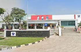 Diangkat sebagai direktur unilever indonesia oleh rapat umum pemegang saham luar biasa pada 20 memulai karirnya sebagai management trainee di unilever indonesia pada tahun 1996. 19 Orang Buruh Pabrik Unilever Di Bekasi Positif Corona Okezone Megapolitan