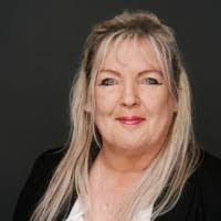 Janet Hawkes's Instagram, Twitter & Facebook