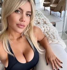 Wanda Nara nue - Photos et vidéos - ImperiodeFamosas