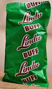 Sakoma, kai, vaiką juokinant, kutenant, kišama ranka į jo pažastį: Lindu Buff Goa 40 G