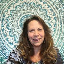 Shelley Olsen (@shelleyehight) • Facebook