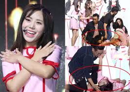 A Member Of Sha Sha Fainted During Their Comeback Showcase Kbizoom