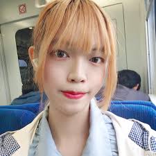 Aurora Chen (@aurora0210) • Facebook