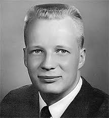 Roger Bengtson's Instagram, Twitter & Facebook