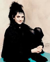 The cast and crew of 1988's (!) beetlejuice have been pronouncing the film's title in triplicate for years — nay, decades! Winona Ryder In Her Goth Best On The Set Of Tim Burton S Beetlejuice Screening On 35mm Today And Winona Ryder Lydia Beetlejuice Winona Ryder Beetlejuice