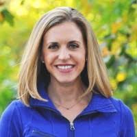 Diana Colina's Instagram, Twitter & Facebook