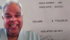 Conoce las consecuencias legales en Texas de hacer una inspección vehicular  falsa que venden en Facebook