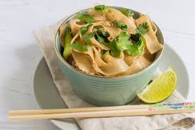 This Is By Far The Best Chicken Pad See Ew You Ll Ever Have Recipe Rice Noodles Healthy Rice Noodles Asian Recipes