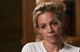 Review: What a Carve Up!