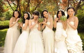 Many years later, the couple met again and decided to get married. Mok Factor 1 Chinadaily Com Cn
