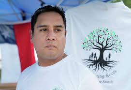 Houston firefighter helps Texas 'brother' find birth mom in Chile