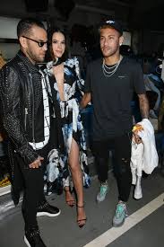 May 25, 2021 · lesão tira daniel alves da seleção brasileira para jogos das eliminatórias; Paris France September 27 Footballers Daniel Alves L Neymar Jr R And Bruna Marquezinee Attend The Off White Neymar E Bruna Neymar Jr Futebol Neymar