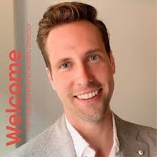 Juliet Marks's Instagram, Twitter & Facebook