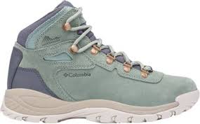 And with more than 18,500 positive reviews, these boots are a winner with hikers. Columbia Women S Newton Ridge Plus Amped Waterproof Hiking Boots Dick S Sporting Goods
