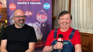 Al menos se acuerdan de mí. Xavier Lopez Chabelo Te Invita A La Villa De Santa Claus Cnn Video