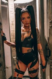 Bella poarch ile messenger'da iletişime geç. Bella Poarch On Twitter If You Need Perfect I M Not Built For You