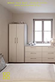 Ein schrank für waschmaschine macht gerade das bad nicht zu einem wirtschaftsraum, sondern ist der schrank für waschmaschine offen, lenken sie den blick auf die ausstattung der böden und weg. Modernes Sideboard Im Schlafzimmer Schrankwerk De Mobel Nach Mass Kommode Sideboard